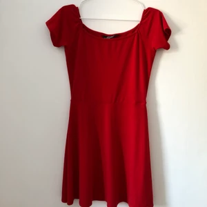 Babydoll klänning - Klänning från motelrocks. Babydoll passform. Jätte fint skick. Perfekt till våren/sommaren. 