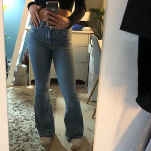 Jeans - Jeans från berska använda typ 2 gånger. Skriv för mer info om mått eller annat!