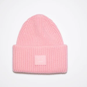 Acne mössa - Säljer min jättefina rosa acne mössa, den har en liten annan färg en den på bilden men skriv privat för fler bilder💕