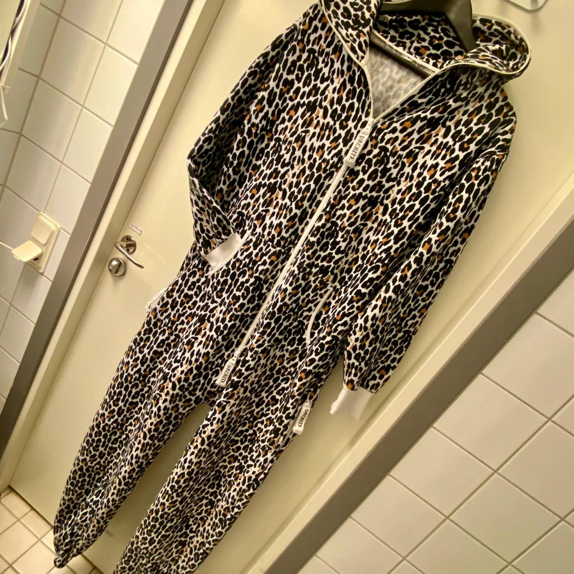 Orcbite onepiece Strl M - 90