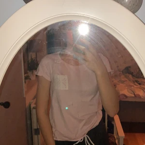 Rosa tröja - Hur gullig tröja?!?! Rosa tröja ifrån tiki storlek 158-164🏆