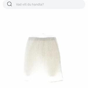 Glittrig kjol  - Glittrig kjol från Sellpy, jätte fin passform! Från Verge Girl från början. Storlek S