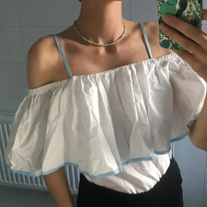 Off shoulder topp 🤍 - Som ny 🤍