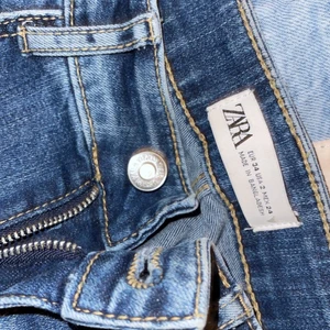 Zara jeans - Zara jeans. Storlek 34. 180kr + frakt. ✨