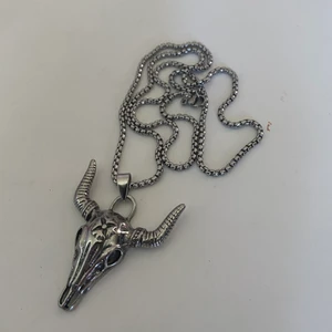 Alternative halsband - Kommer ej till användning, i fint skick. 