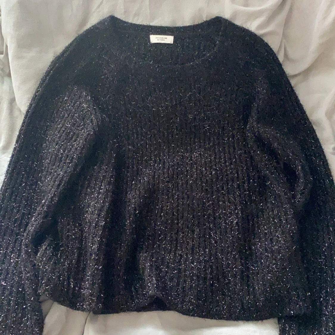 Glittrig tröja - 90