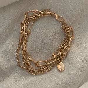 Armband  - Säljer detta jättefina armband! Toppen skick! 40kr inklusive frakt❤️❤️