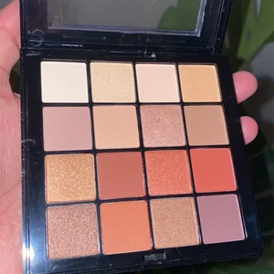 NYX makeup palette  - Helt ny NYX palett med underbara färger! Oanvänd, så gott som ny☺️