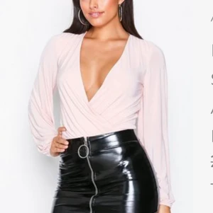 Body - Fin body från nelly. Oanvänd!