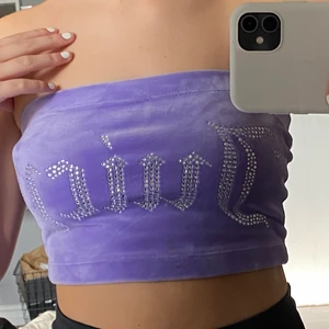 Juicy couture topp - Köpt i stockholm på urban outfitters. Storlek XS