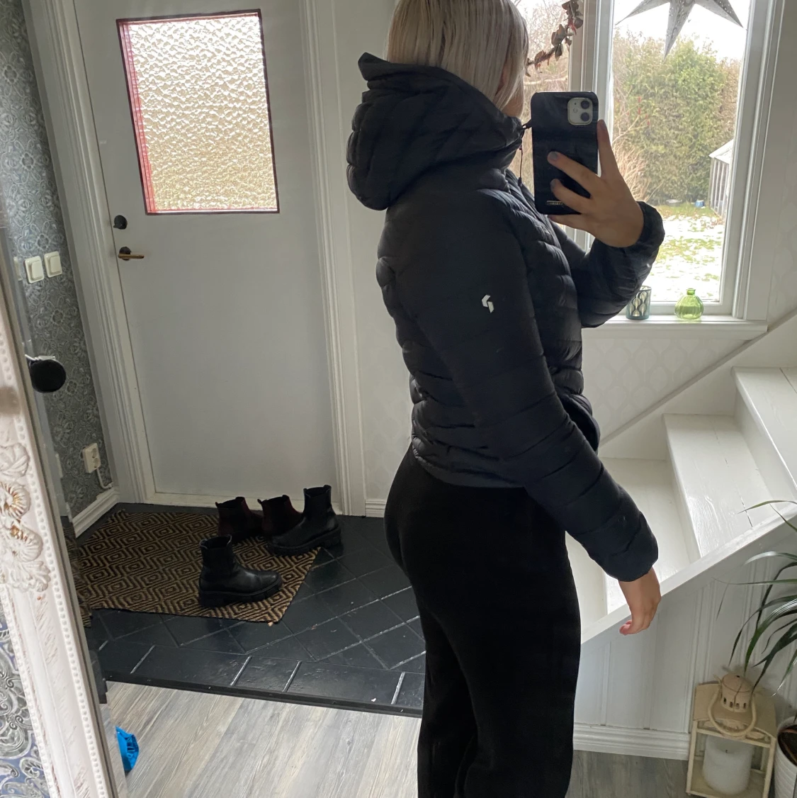 Svart Peak Performance dunjacka - 90