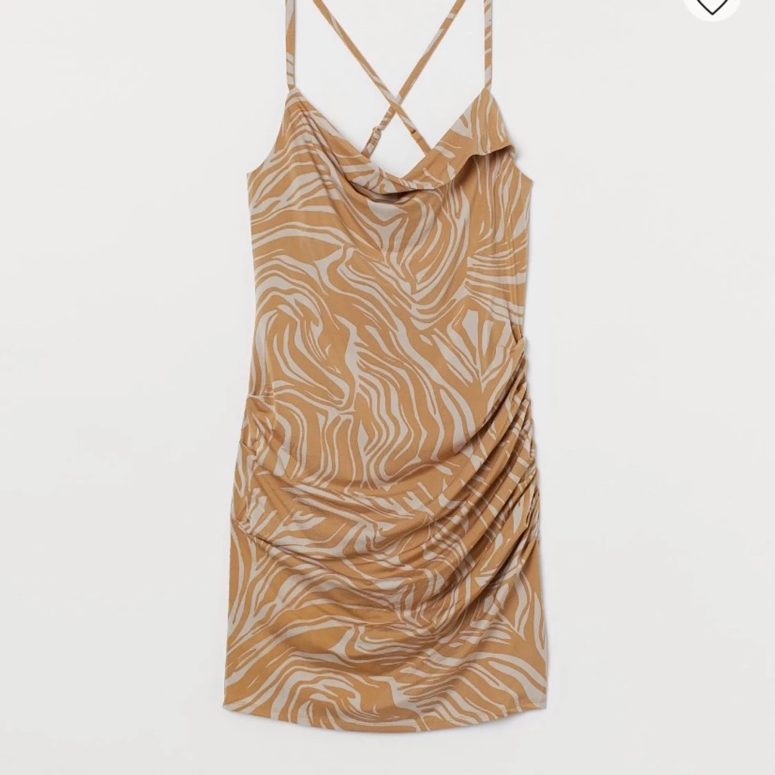 Draperad mini klänning  - 90