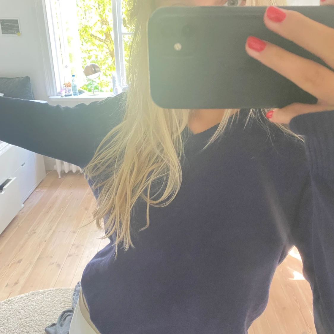 Mörkblå kashmir tröja!