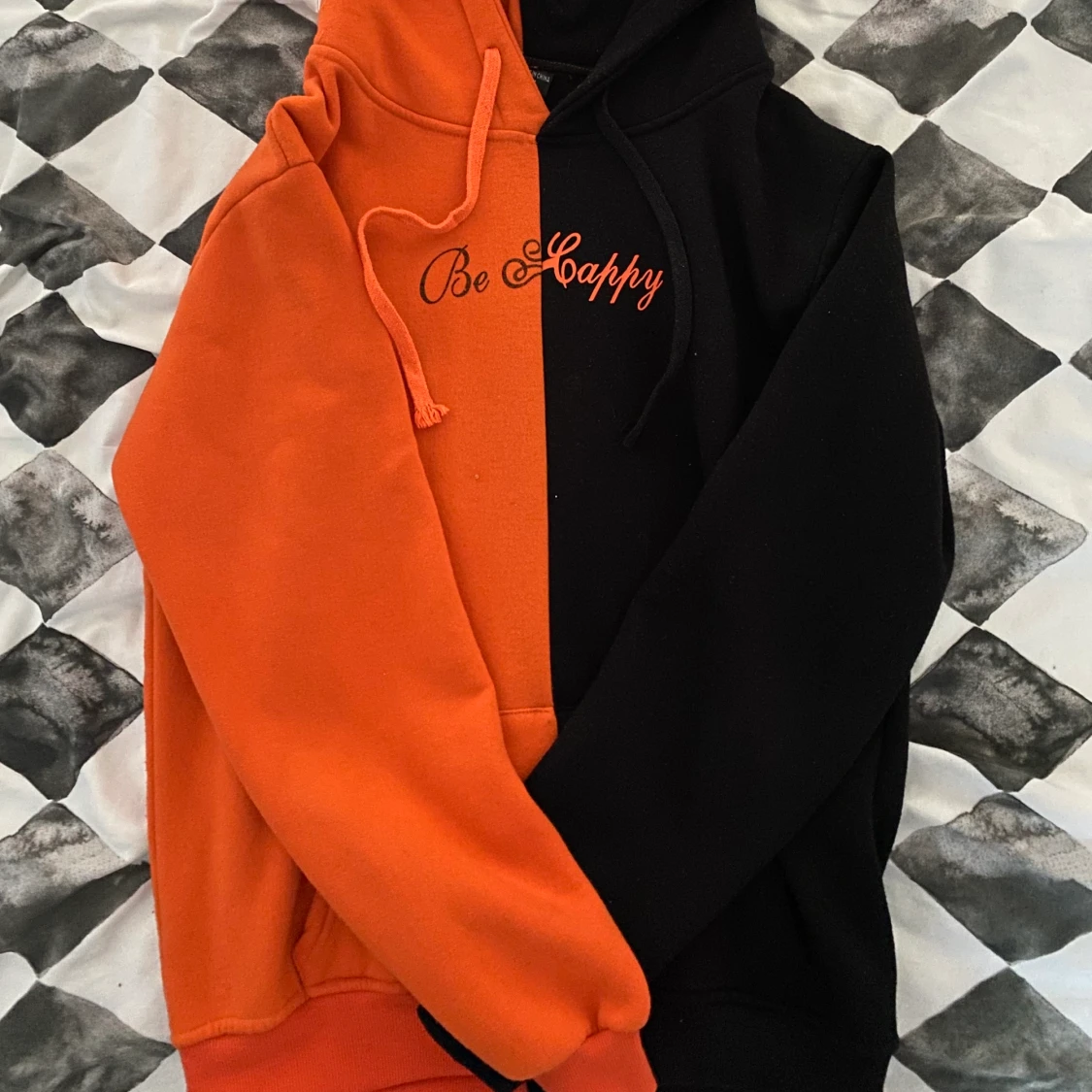 Hoodie i storlek M - 91