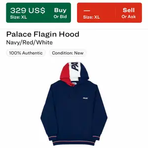 Säljer nu denna limiterade hoodie från Palace! Köpt för ca 2 år sedan på droppet på deras hemsida. Säljs oanvänd för mycket pengar på StockX. Den är rätt så använd men inga fel alls på den då kvaliteten är mycket bra. Storlek M men sitter oversized. Hör av er vid frågor!