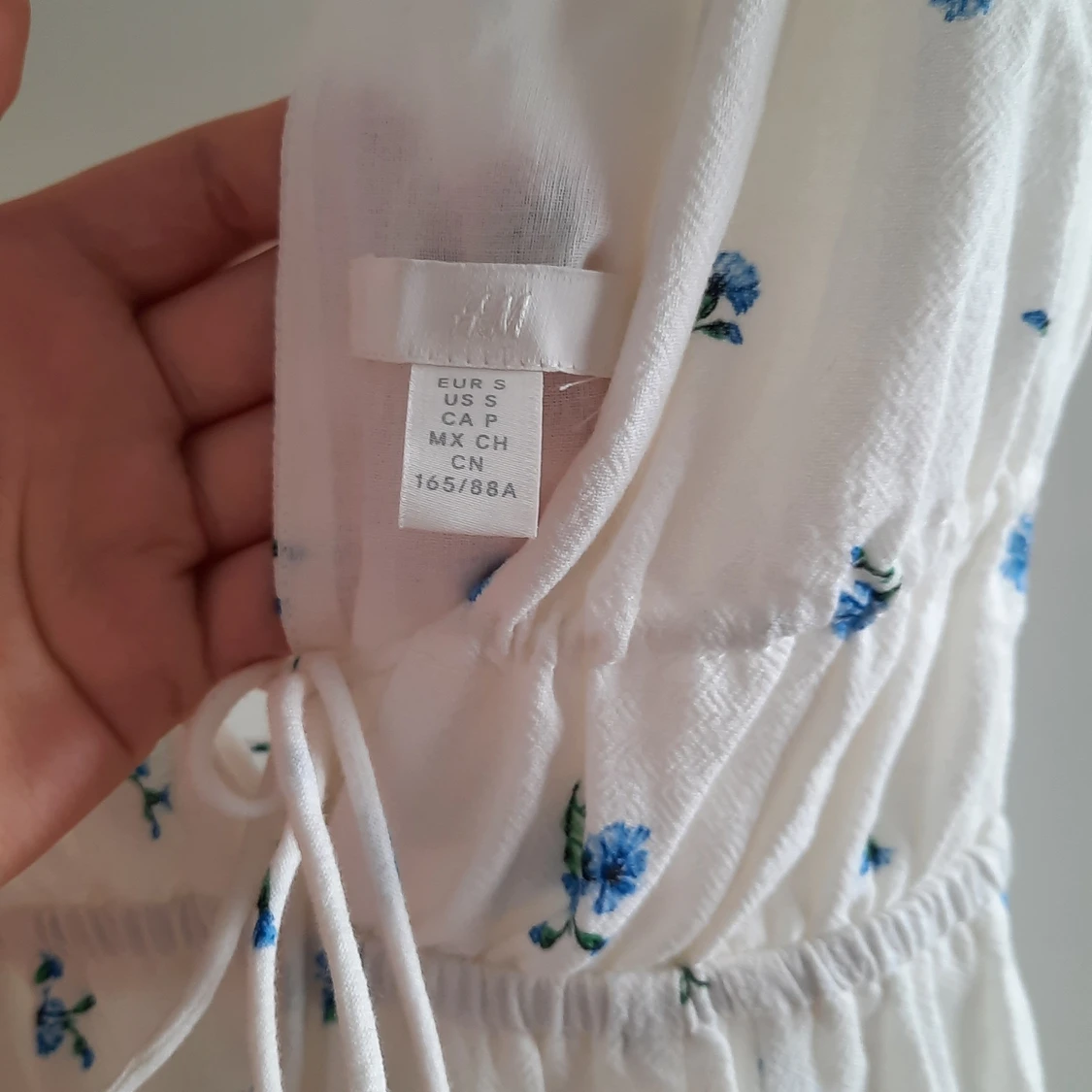 Blommig klänning - 90