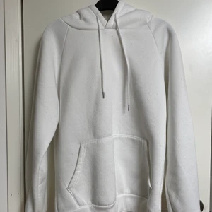 Vit hoodie - Vit hoodie från Shein.