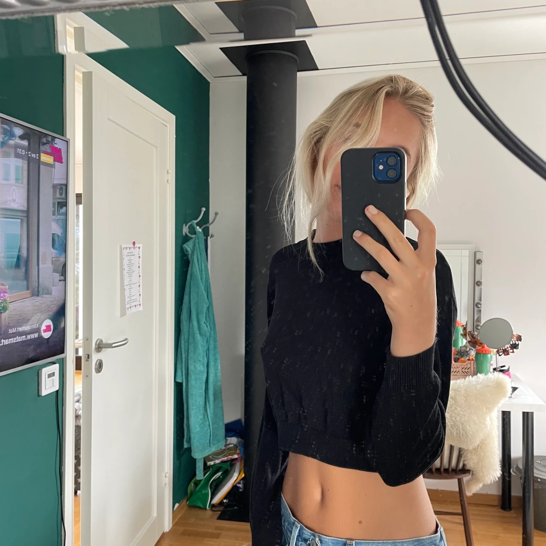 Svart stickad långärmad - 90