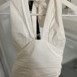 Ginatricot topp - Väldigt fin ginatricot topp använd 2 gånger som ny, passar även en 38/40 