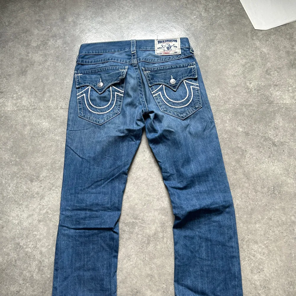 True religion jeans i bra skick. W30  Pris kan diskuteras vid snabb affär.. Jeans & Byxor.