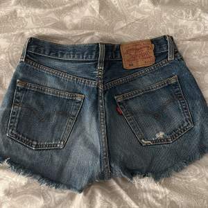 Levis shorts storlek W30 L32💕