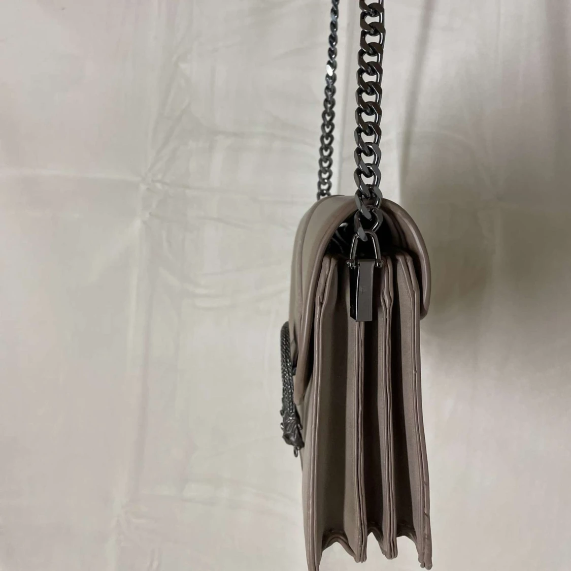 Beige hand/axelväska - 91