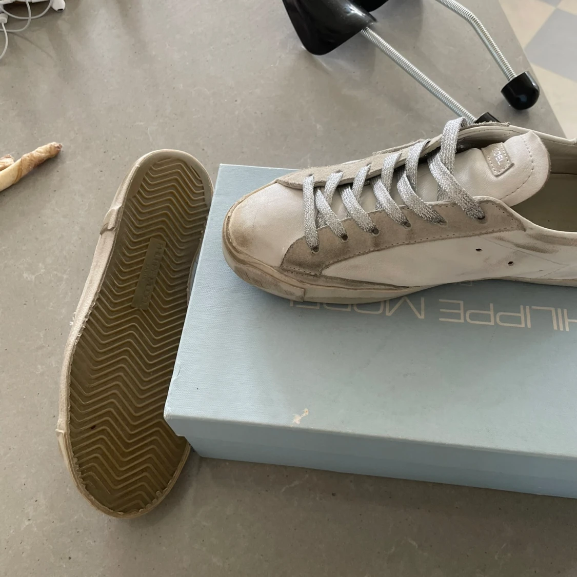 Phillipe model  - 90