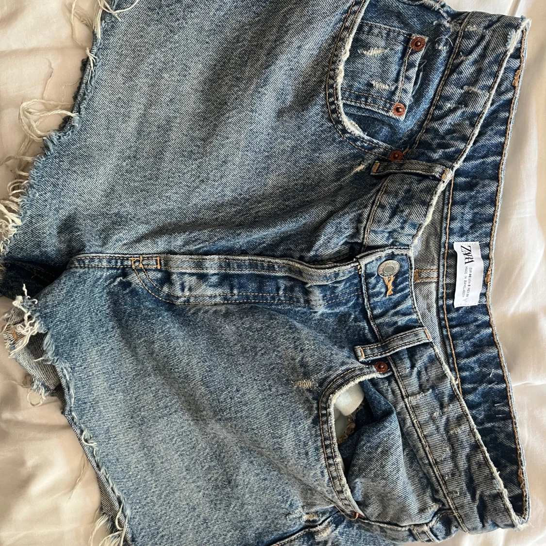 zara shorts  - 90