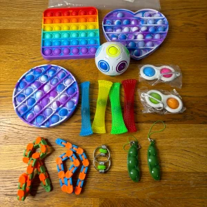 Fidget toys  - Knappt använda så som nya