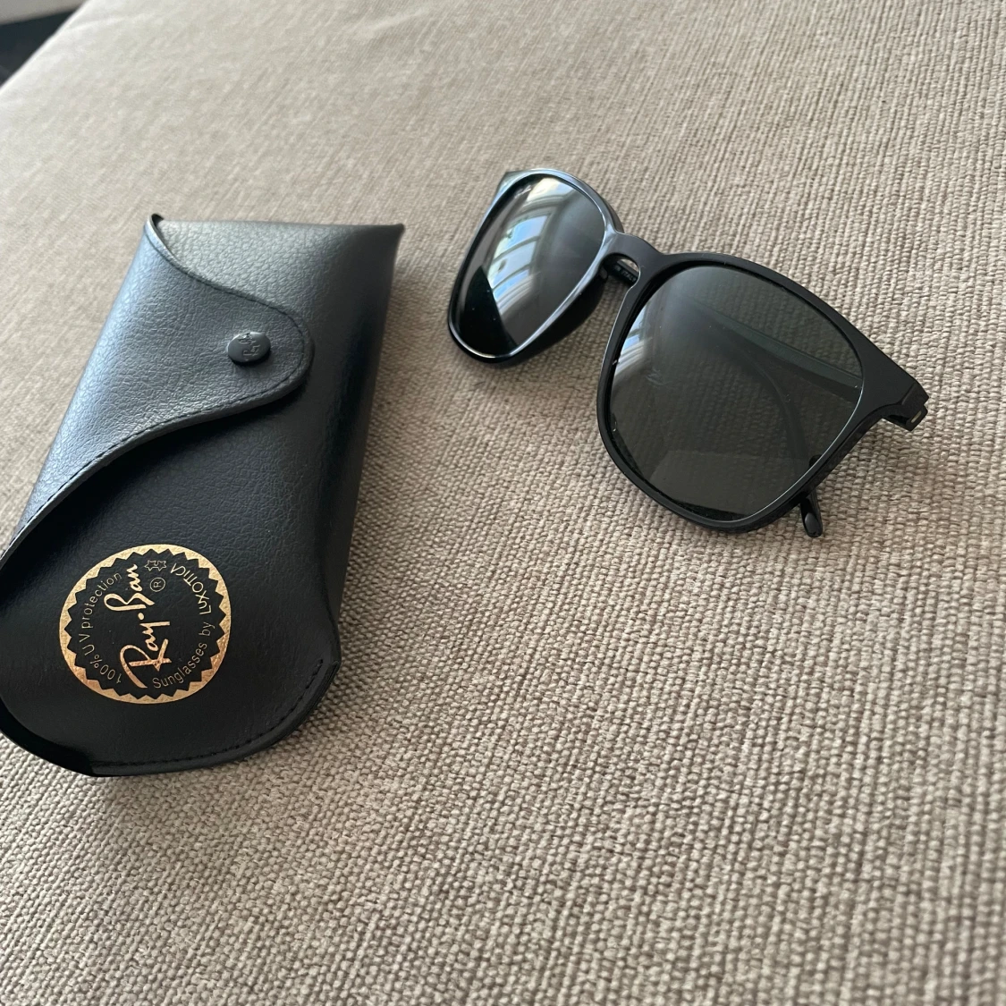 Ray ban 4387