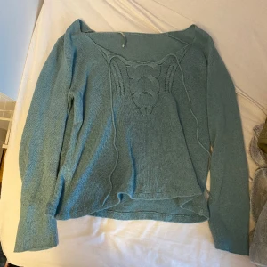 Söt tröja - Söt tröja, bra kvalitet!Den är turkos.