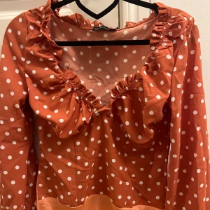 Body  - Aldrig använd från pretty little thing 