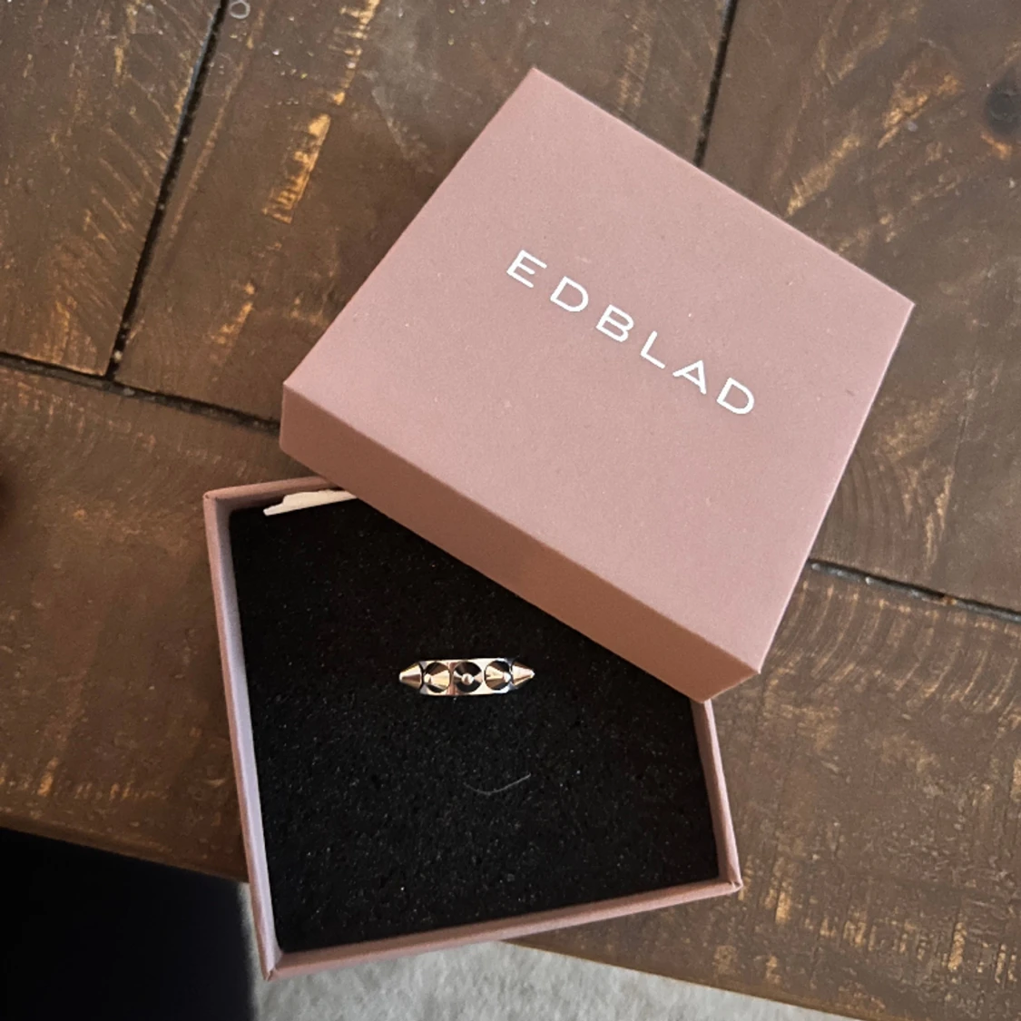 Edblad ring