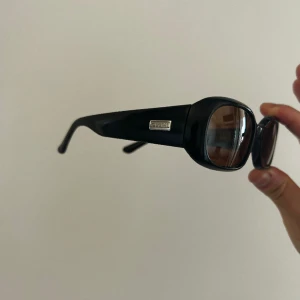 Chimi LAX Black  - Fantastiskt fina Chimi LAX - Black. Tyvärr för stora för mitt ansikte, aldrig använda, enbart testade. Säljes nu för 50% av ord pris. 