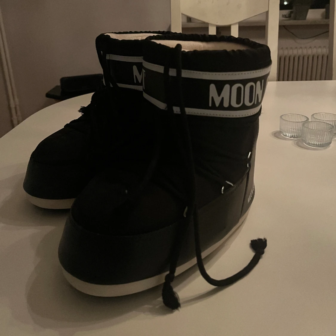 Moon boots svarta - 90