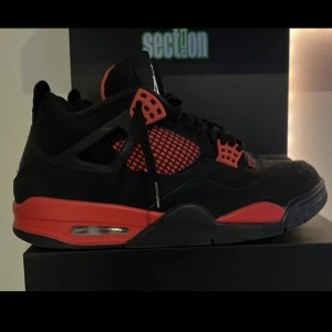 Jordan 4 - Box och kvitto finns