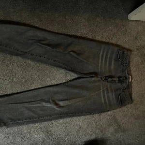 Woodbird jeans - Riktigt snygga jeans från woodbird. Nypris 1200kr