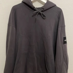 Jack & Jones hoodie / huvtröja  - Storlek: L. 