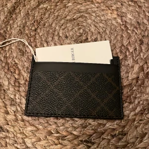 Malene Birger - Elia Card  - Helt ny, fick i födelsedagspresent och säljer eftersom att jag fick 2 stycken. Nypris 599kr