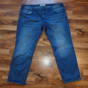 Tom Tailor Jeans  - Storlek: 44/32 I bra skick 