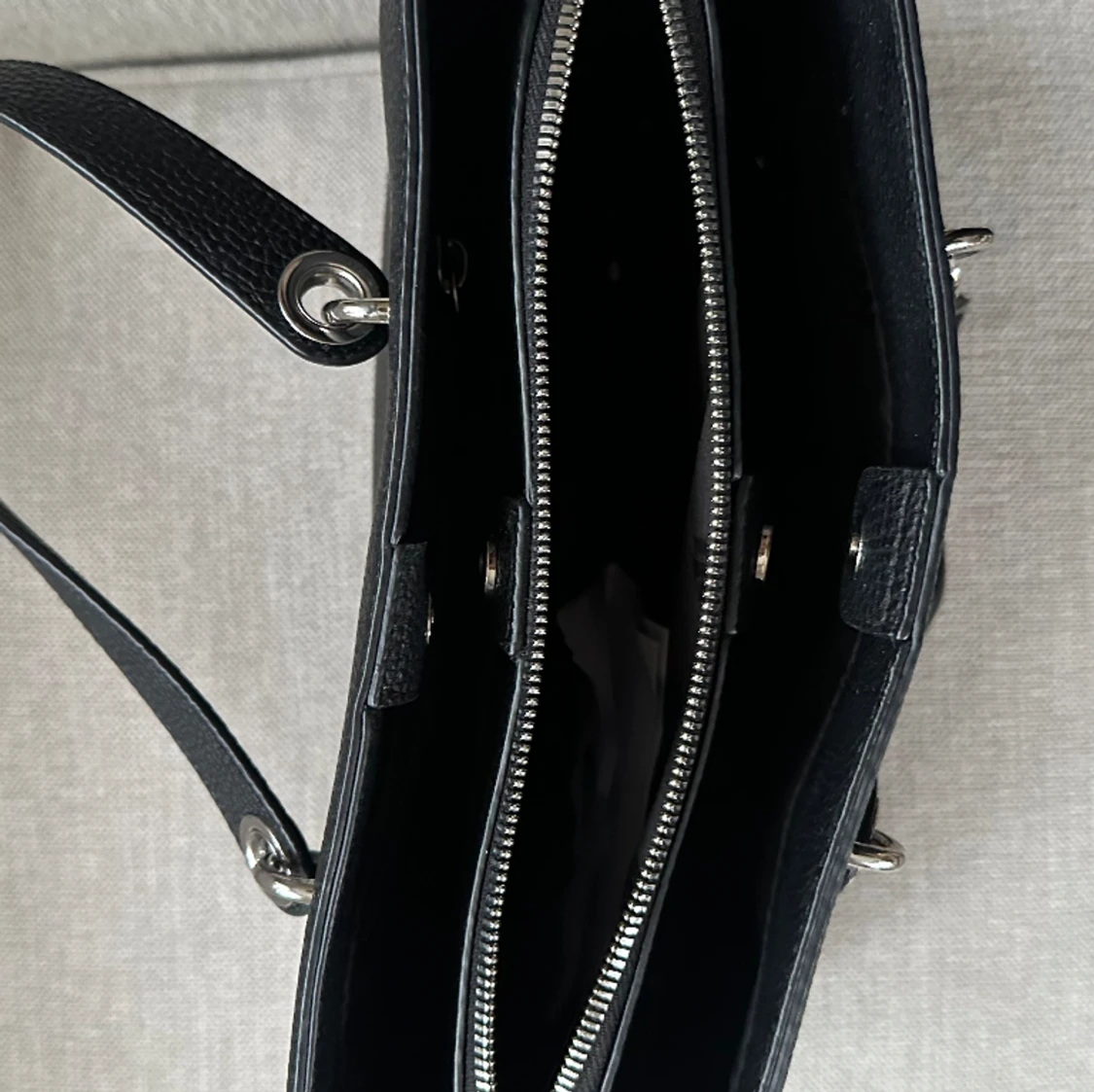 Väska - Tommy Hilfiger - 91