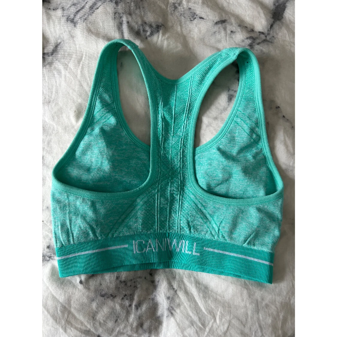 Ny sport-bh från ICIW - 90