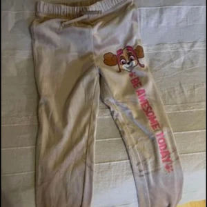 Paw patrol  - Storlek 134 endast används vid ett tillfälle. 