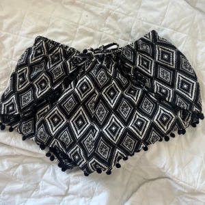 Flowiga shorts - Luftiga