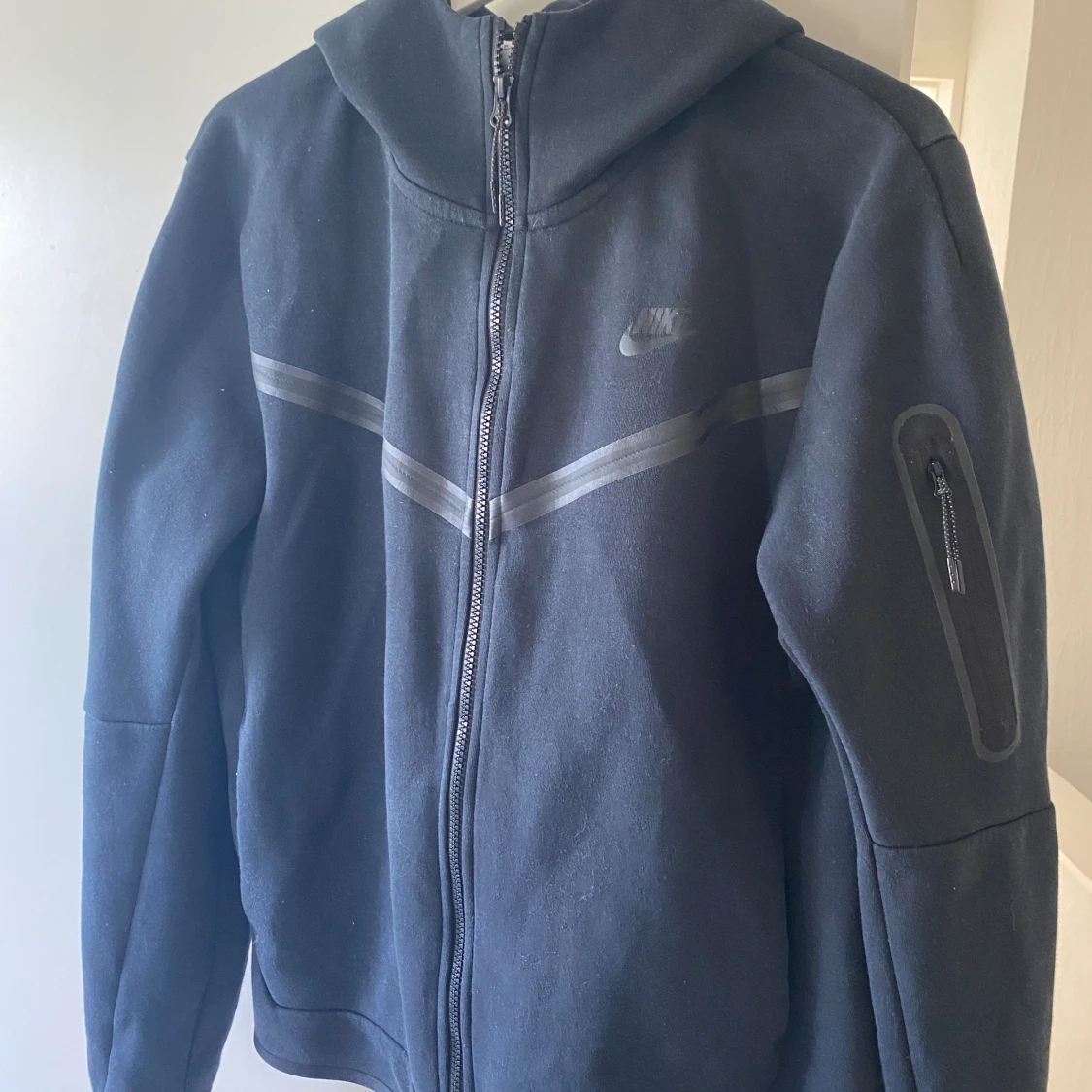 Svart Nike techfleece