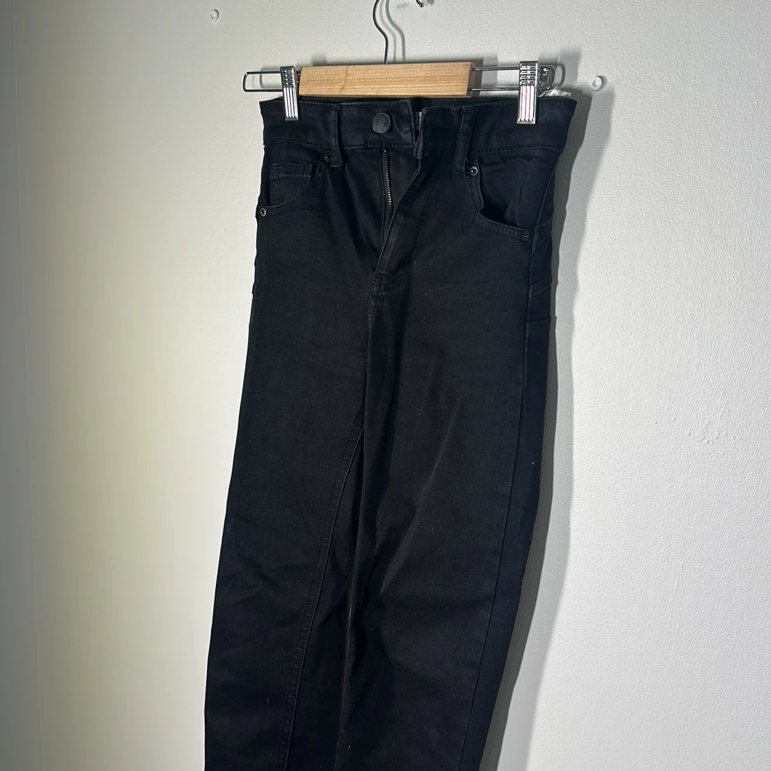 Svarta jeans  - 90