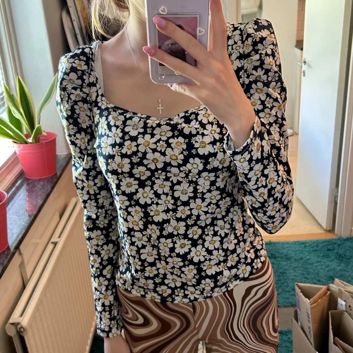 Blommig långärmad t-shirt