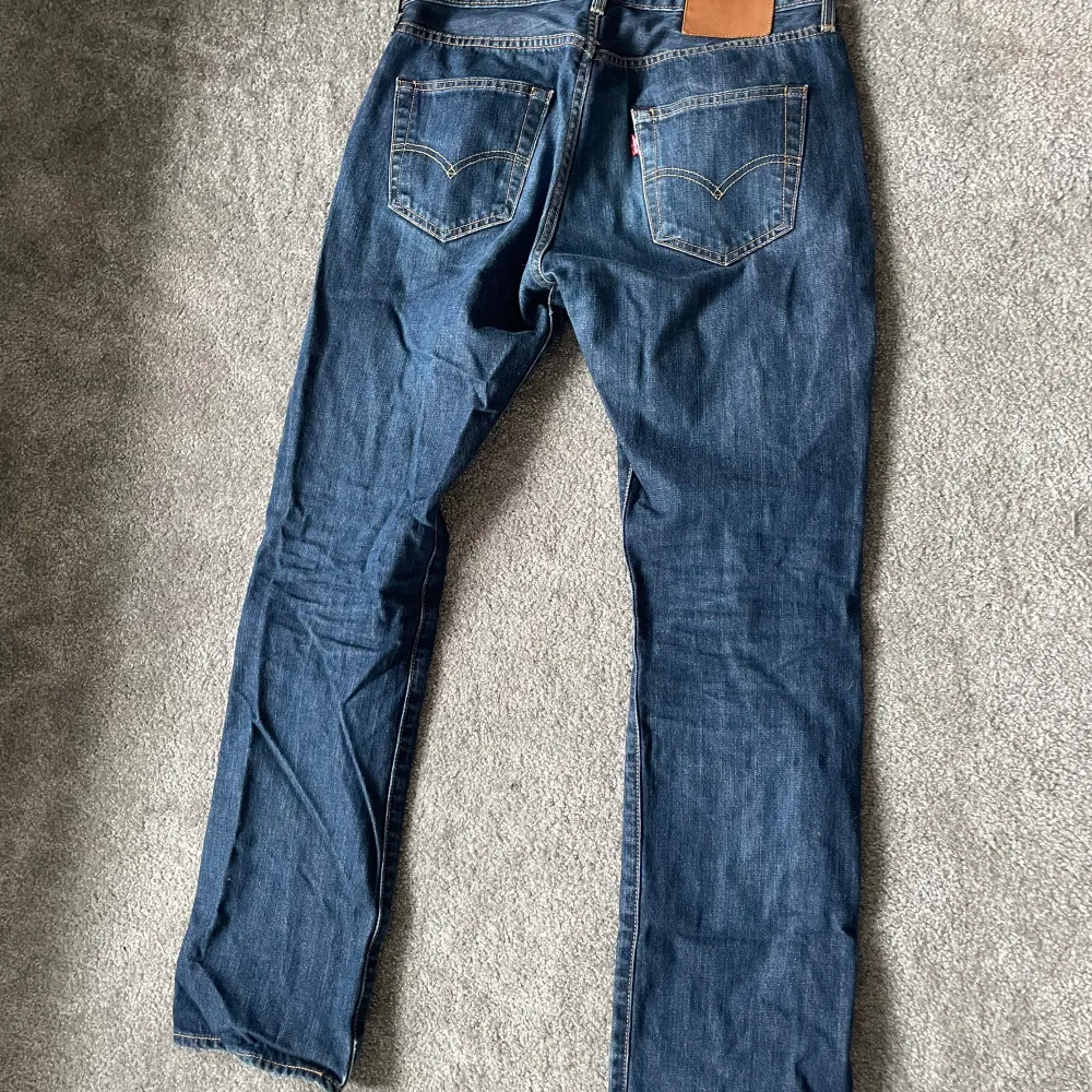 Säljer Levis 501 jeans i storlek 30/32. Jeans & Byxor.