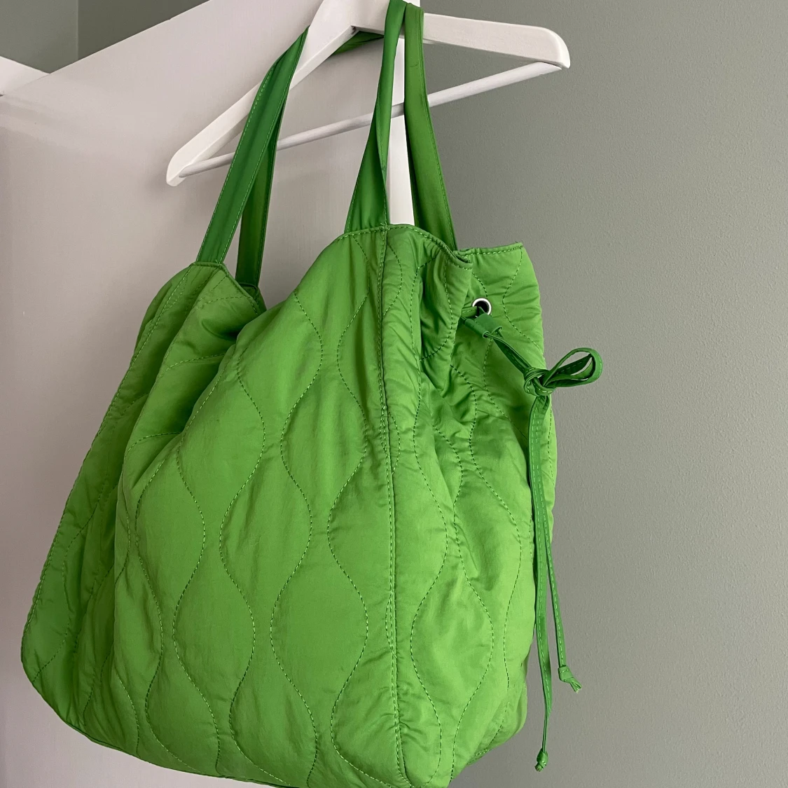 Grön stor väska - 90