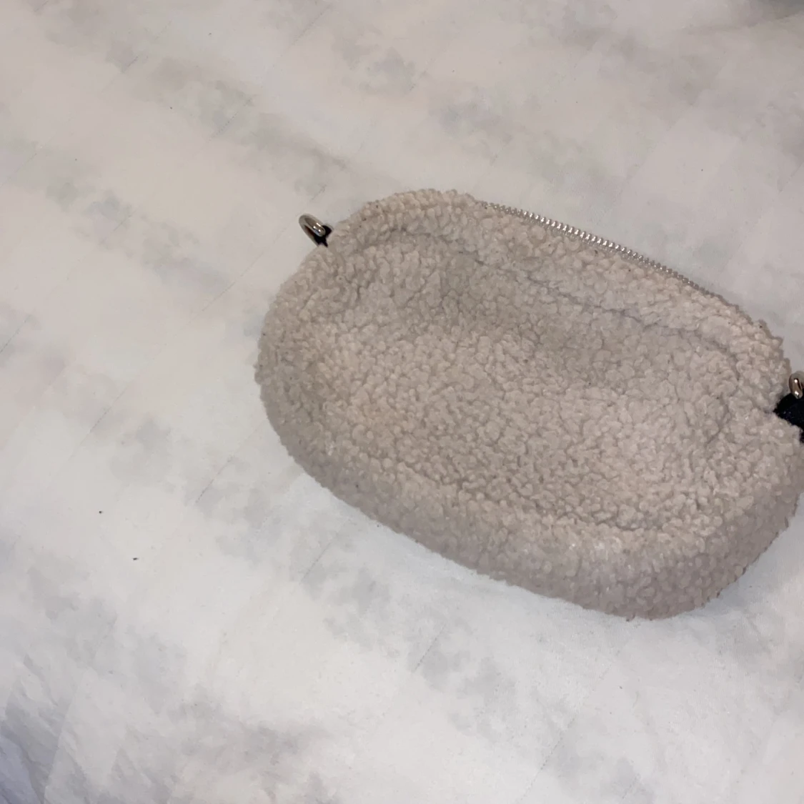 Prisvärd väska - 90